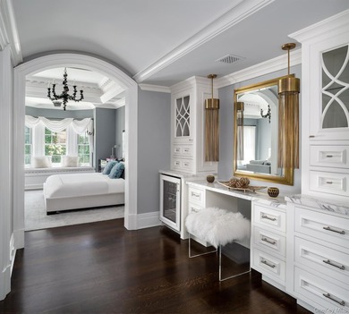 This Extraordinary Custom-Built Residence Represents A Rare - photo 15