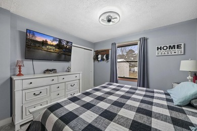 Charming canal-front home on Houghton Lake featuring 2 bedrooms - photo 19
