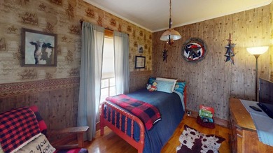 Beautiful 4-bedroom 1.5 bath home close to ATV trails. If you've - photo 20