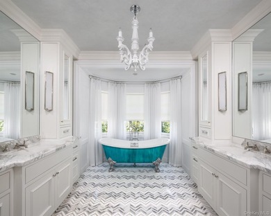 This Extraordinary Custom-Built Residence Represents A Rare - photo 21