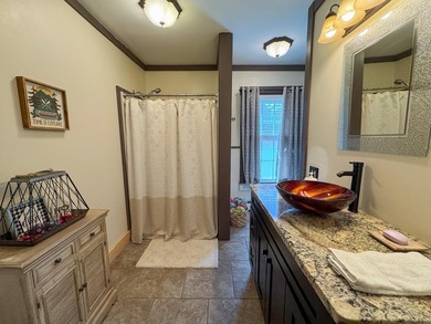 Beautiful 4-bedroom 1.5 bath home close to ATV trails. If you've - photo 27