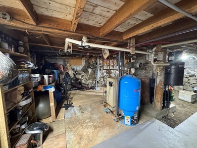Beautiful 4-bedroom 1.5 bath home close to ATV trails. If you've - photo 29