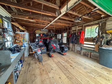 Beautiful 4-bedroom 1.5 bath home close to ATV trails. If you've - photo 32