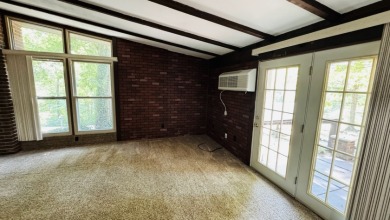 A quaint rough river cottage sitting on 3 lake lots! Call Josh! - photo 15
