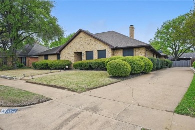 Lake Home For Sale in Arlington, Texas