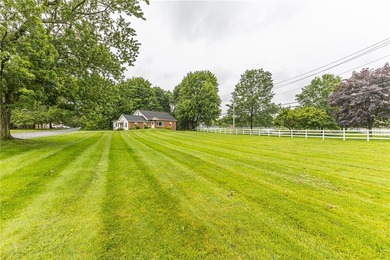 Welcome to this spacious and versatile 2,262 sq. ft. Cape Cod - photo 2