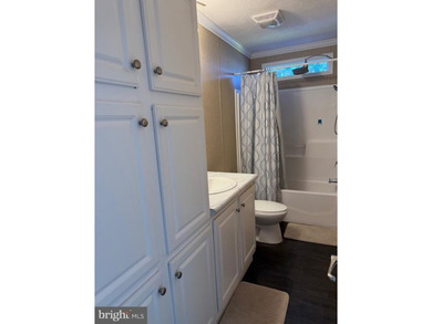 Enjoy coastal living in this well-maintained 3-bedroom, 2-bath - photo 10
