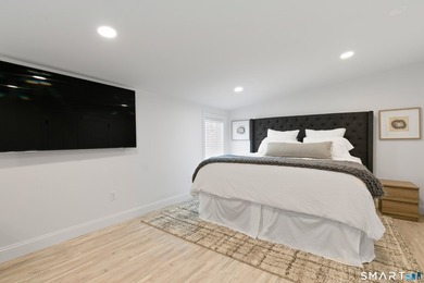 A turn-key investment opportunity in the heart of Mystic. This - photo 15