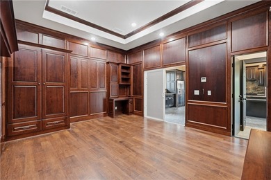 Expansive Ozark views define this custom 1,500sq residence on 9 - photo 16