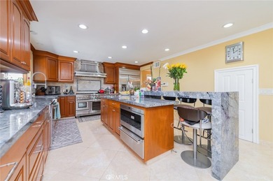 Hidden Gem for your Life-Style! Move-in Ready. Unobstructed view - photo 24