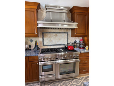 Hidden Gem for your Life-Style! Move-in Ready. Unobstructed view - photo 30