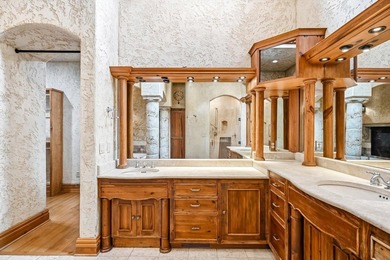 Experience the timeless elegance of this extraordinary - photo 38