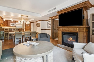 2024 renovations completed (including new decor, furniture - photo 3