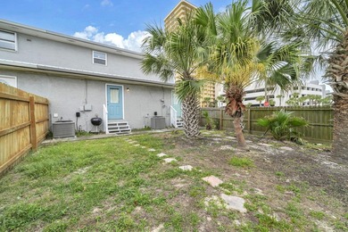Directly across the street from the Gulf, this 2 bedroom, 2 - photo 46