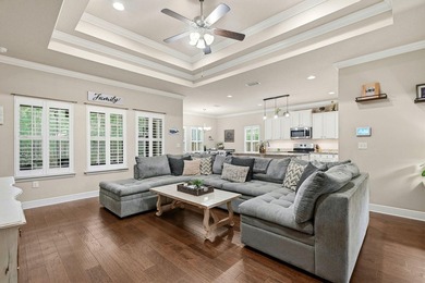 Beautiful home surrounded by nature and tucked away from it all - photo 2