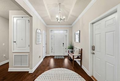 Beautiful home surrounded by nature and tucked away from it all - photo 6
