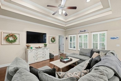 Beautiful home surrounded by nature and tucked away from it all - photo 8