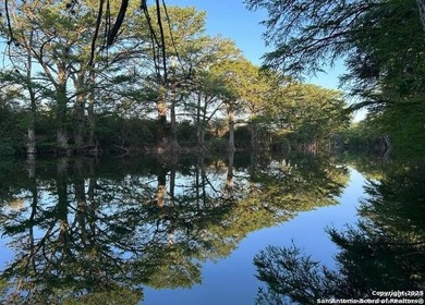 (private lake, pond, creek) Acreage For Sale in Sabinal Texas