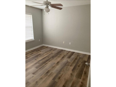 CONFIDENTIAL LISTING - DO NOT APPROACH ANY TENANTS15 Unit 2 - photo 7