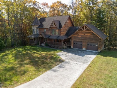 Nestled on a quiet cul-de-sac within the desirable Glade Springs - photo 3