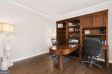 Welcome to this exquisite home in the highly sought-after - photo 10