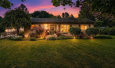 Country Roads Take Me Home! Welcome home to this charming 1,170 - photo 1