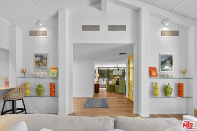 Desert living at its finest in coveted Morningside Country Club! - photo 17