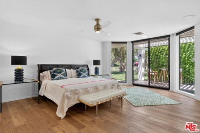 Desert living at its finest in coveted Morningside Country Club! - photo 28