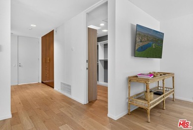 Desert living at its finest in coveted Morningside Country Club! - photo 32