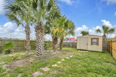 Directly across the street from the Gulf, this 2 bedroom, 2 - photo 33