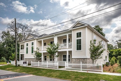 (private lake, pond, coastal) Townhome/Townhouse For Sale in Ridgeland South Carolina