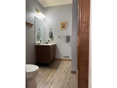 New Updates! Brand-new Kitchen Flooring, New Deck, and a New - photo 19