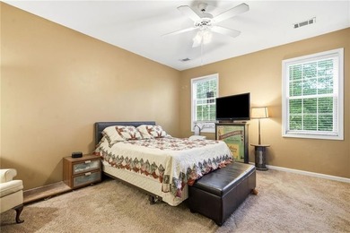 Beautiful End Unit Townhome walking distance to Lake Lanier with - photo 22
