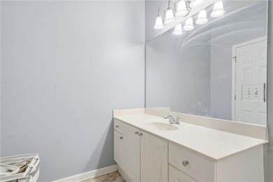 Beautiful End Unit Townhome walking distance to Lake Lanier with - photo 25