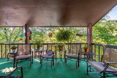 Beautiful lakefront condo in serene setting, close to everything - photo 30