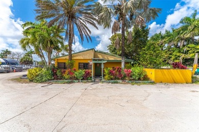 LOCATION, LOCATION, LOCATION!!!!! This property has it all! 29 - photo 3