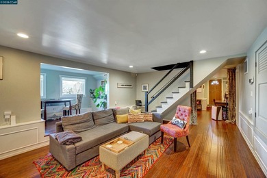 Stunning lakefront duplex with unmatched charm. A remarkable - photo 34