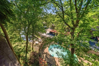 Beautiful lakefront condo in serene setting, close to everything - photo 35