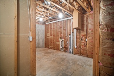 Welcome to Lake Road Estates! This spacious two-story home - photo 41