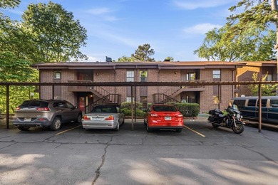Beautiful lakefront condo in serene setting, close to everything - photo 45