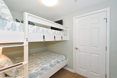 Meticulously maintained 2-bedroom junior suite at the highly - photo 10