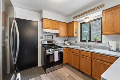 Welcome to 1282 Centennial Drive, a beautifully maintained 4 - photo 10