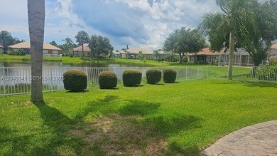 Beautiful, Spacious, and Bright Property in the Prestigious St - photo 12