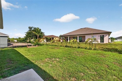 You will fall in love with this meticulously maintained Maronda - photo 27