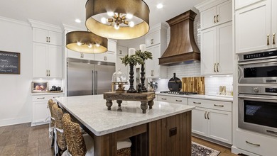 SPECIAL RATES AVAILABLE ON THIS HOME. CONTACT LISTING AGENT FOR - photo 6