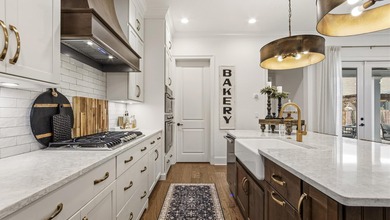 SPECIAL RATES AVAILABLE ON THIS HOME. CONTACT LISTING AGENT FOR - photo 10