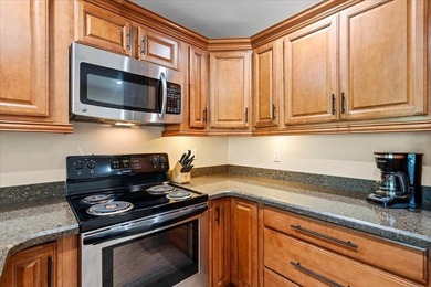 Beautifully renovated and ideally located, this ground-floor - photo 15