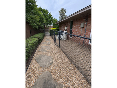 Beautiful 1.5-story home in the desired Canyon Creek subdivision - photo 24