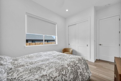 Experience luxury living at its finest in this better-than-new - photo 33