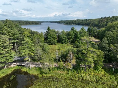 The Land Between Two Lakes, what more could you want! Come take - photo 4